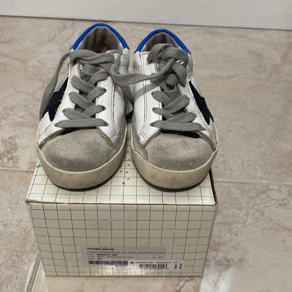 Worn Toddler Boys Golden Goose sneakers Size 25